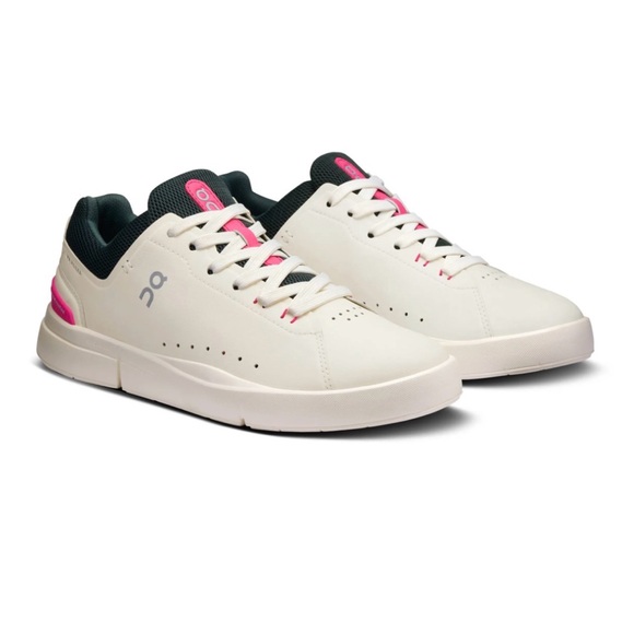 On Running Shoes - Women's THE ROGER Advantage Shoes Ivory and Pink